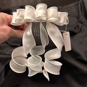 Elegant Ivory Satin and Chiffon Ribbon Hair Comb